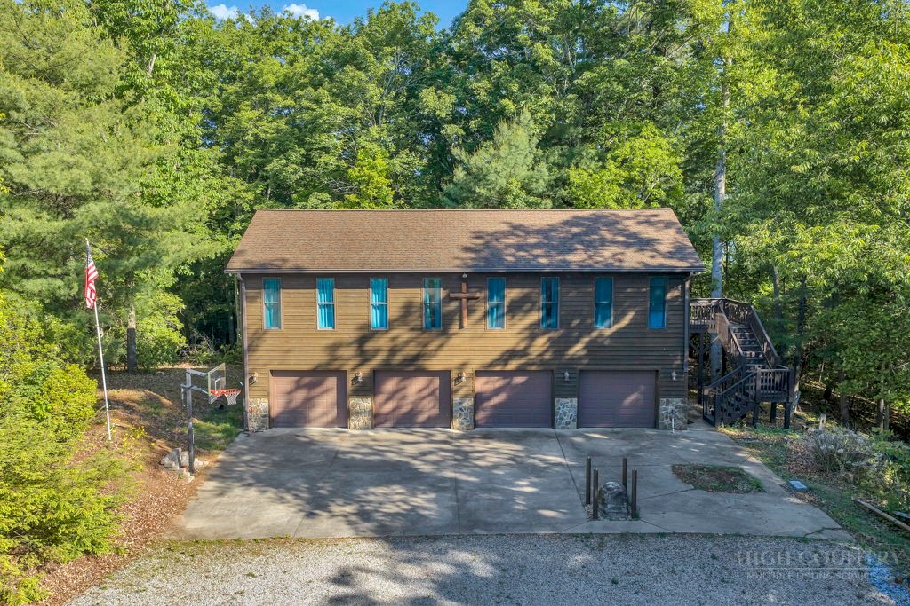 160 Outback Road Ferguson, NC 28624 - Photo 11 of 49 an aerial view of a house