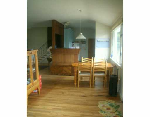 14 Tarleton Road South Kingstown, RI 02879 - Photo 8 of 8 Den/Family/Great Room.
