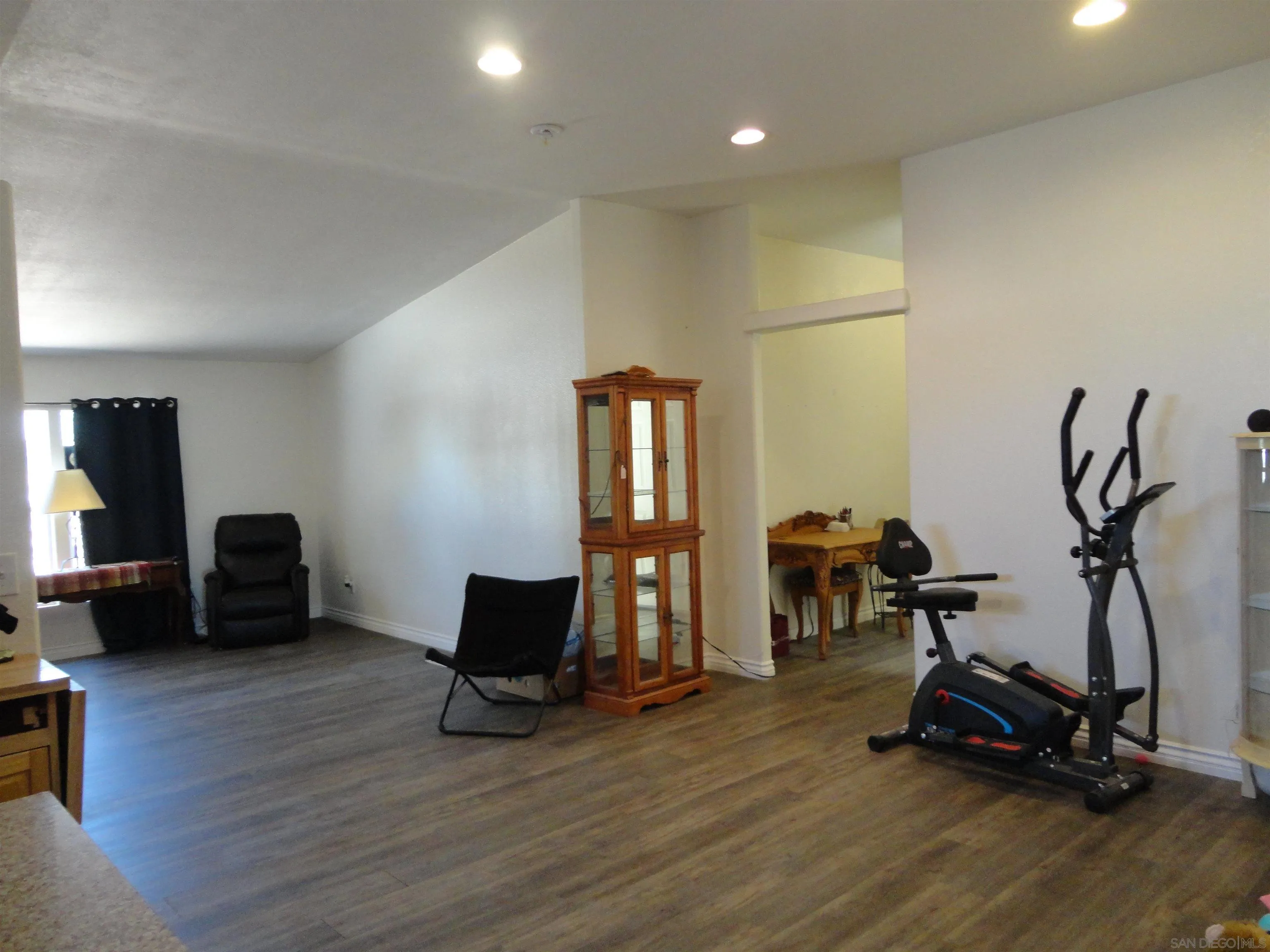 22545 El Centro Road Apple Valley, CA 92307 - Photo 12 of 35 Gallery Image 12