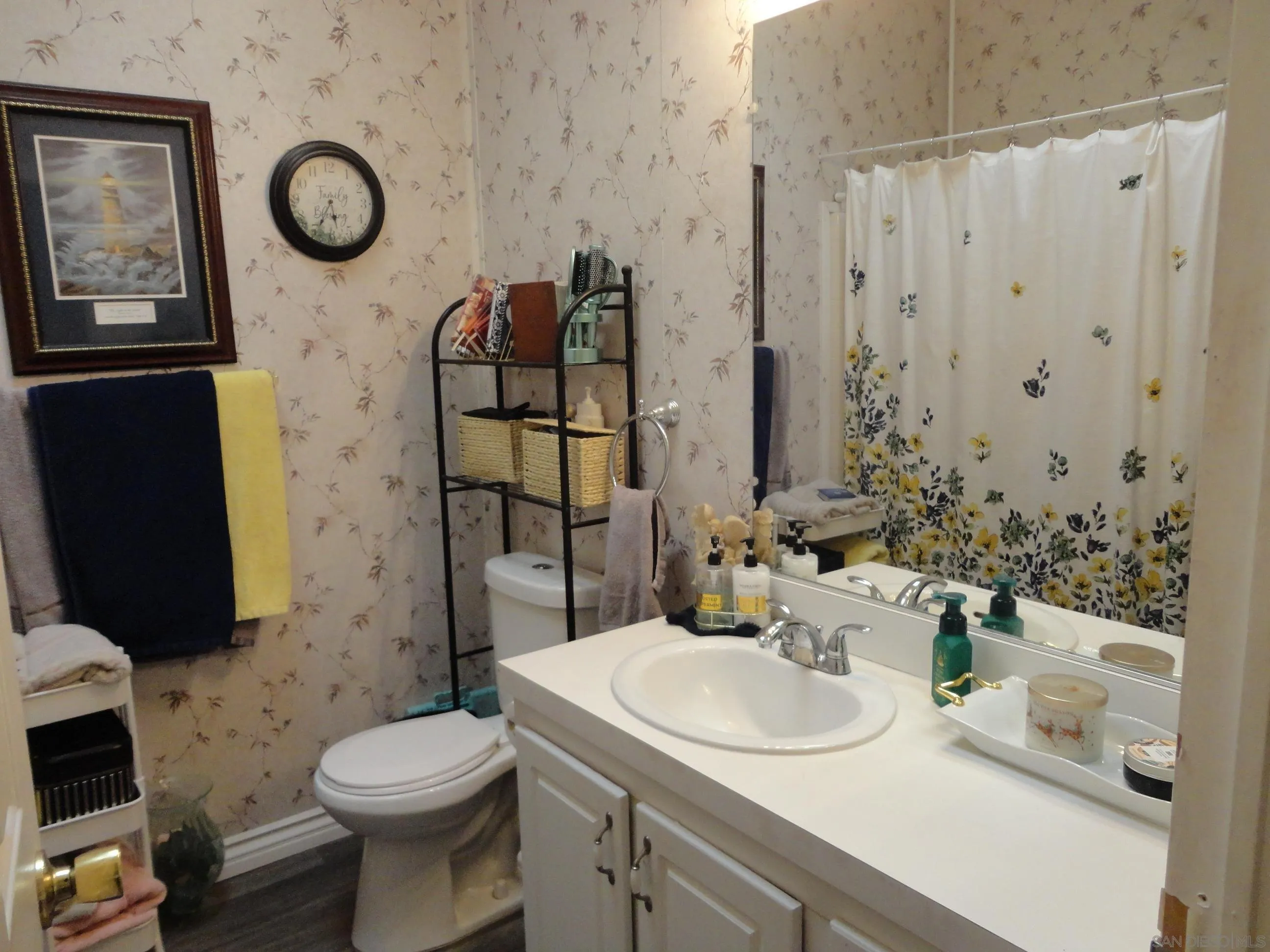 22545 El Centro Road Apple Valley, CA 92307 - Photo 16 of 35 Gallery Image 16