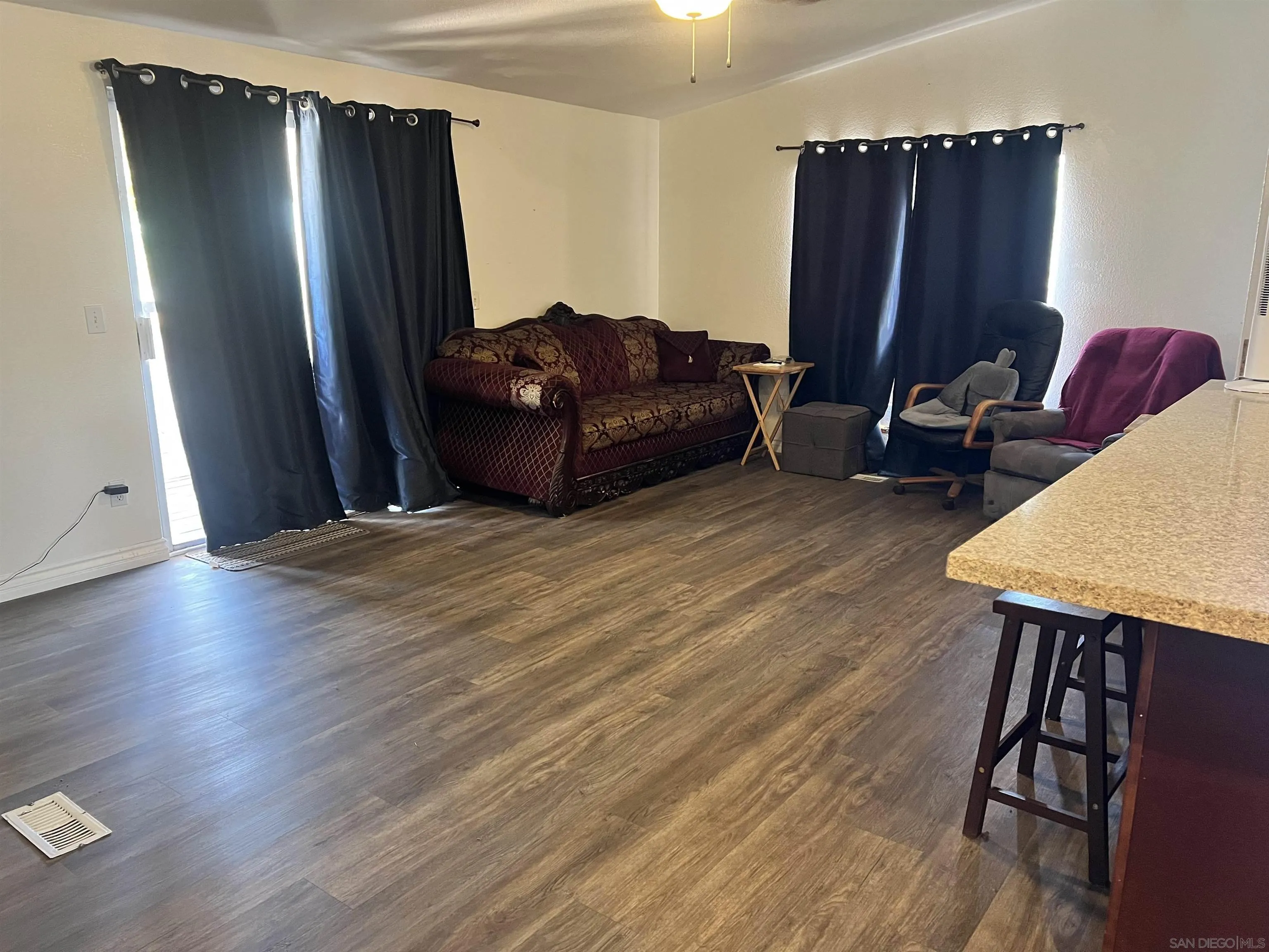 22545 El Centro Road Apple Valley, CA 92307 - Photo 9 of 35 Gallery Image 9