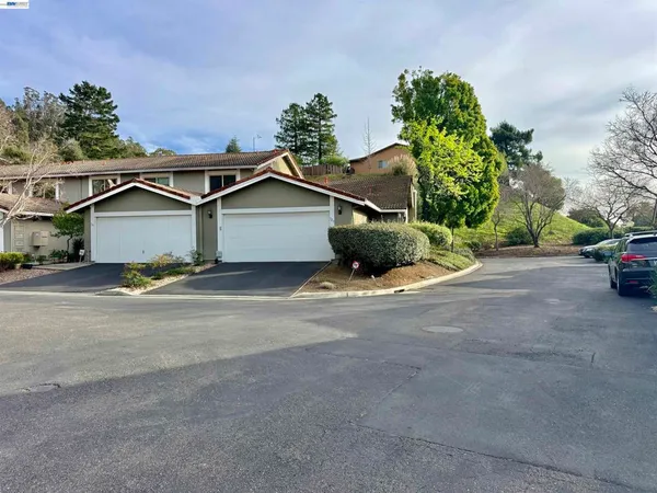 $778,000 | 123-123 Ironwood, Oakland, CA 94605