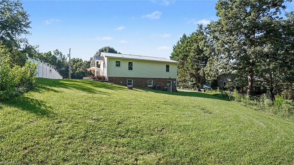 162 Oak Ridge Place Mount Airy, NC 27030 - Photo 23 of 27 Gallery Image 23