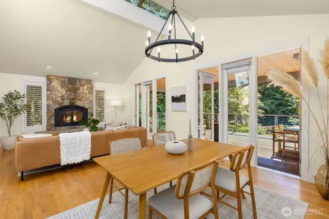 $1,468,000 | 6575 Honeysuckle Lane, Bainbridge Island, WA 98110