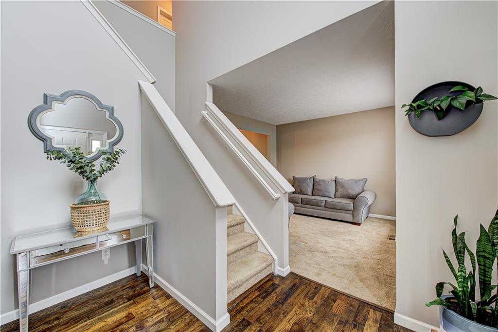 8842 Rapp Drive Indianapolis, IN 46237 - Photo 5 of 38 Gallery Image 5