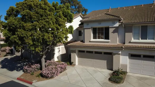 $3,900 | 4665 Los Alamos Way, Unit C, Oceanside, CA 92057