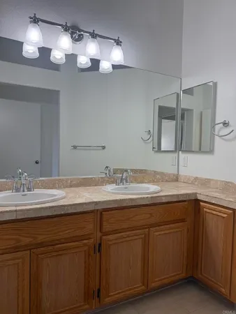 $3,900 | 4665 Los Alamos Way, Unit C, Oceanside, CA 92057
