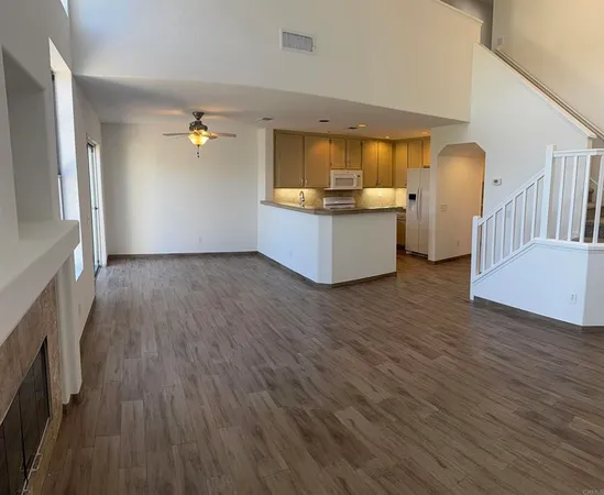 $3,900 | 4665 Los Alamos Way, Unit C, Oceanside, CA 92057
