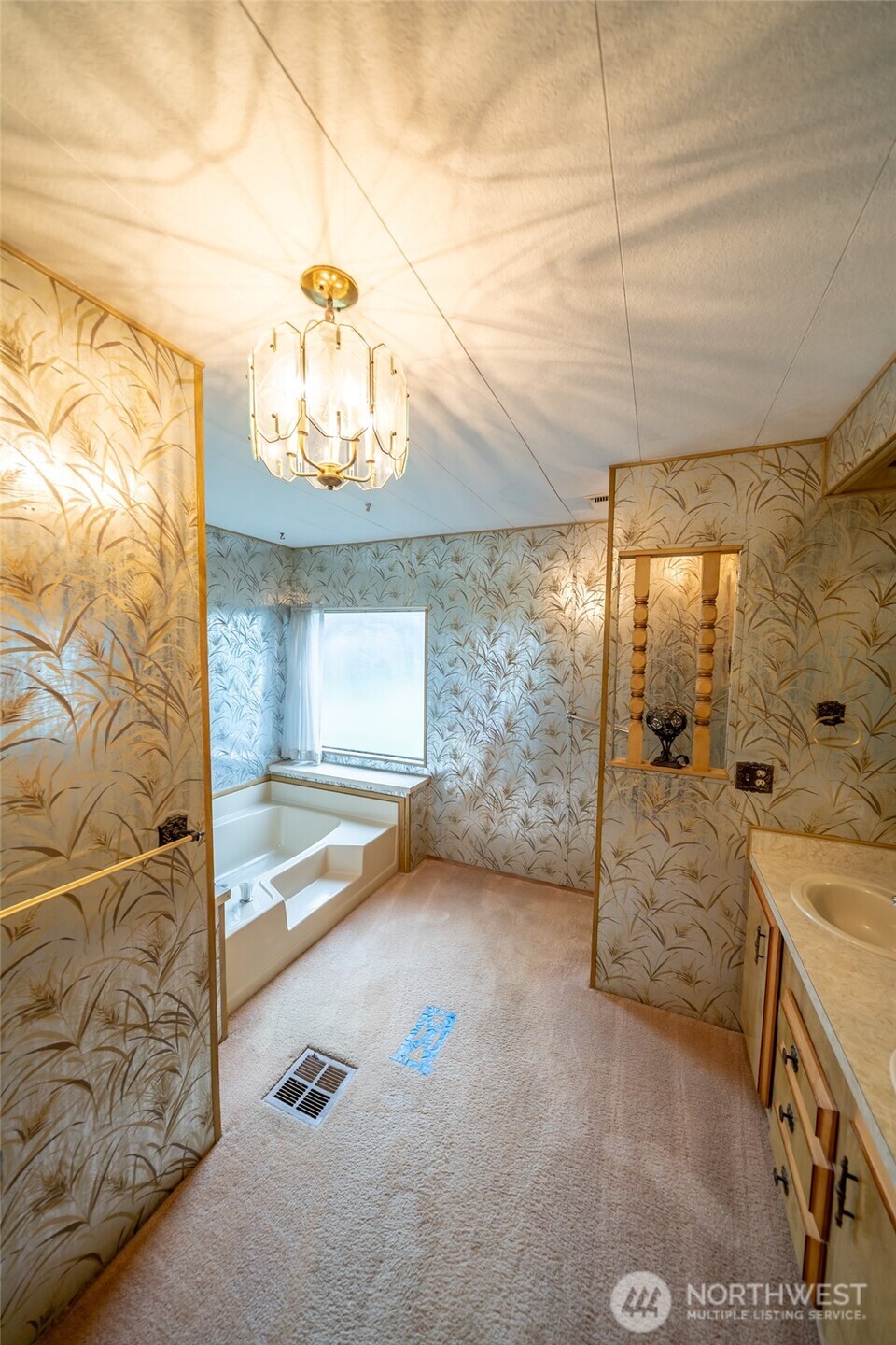 57 Clemons Road, Unit 71 Montesano, WA 98563 - Photo 13 of 26 a view of spacious bathroom