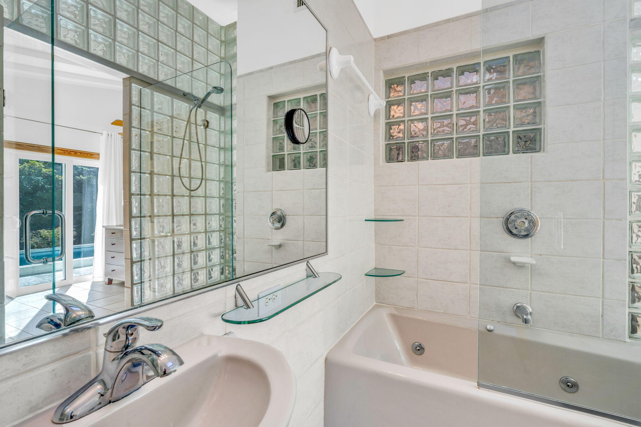 2524 Patterson Avenue Key West, FL 33040 - Photo 13 of 36 En Suite Bath