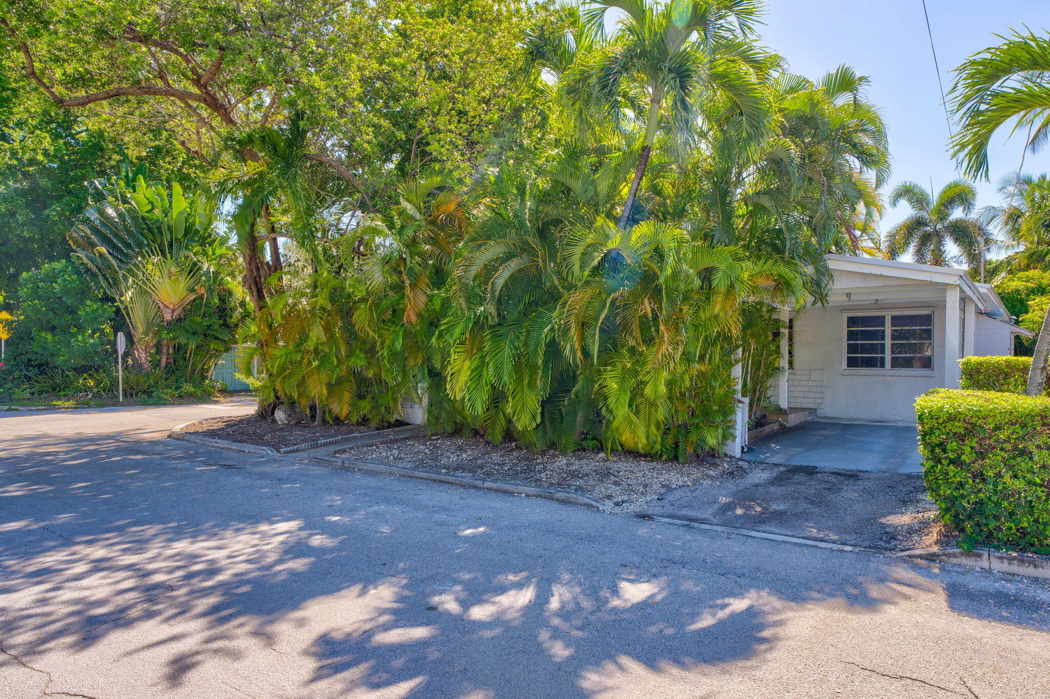 2524 Patterson Avenue Key West, FL 33040 - Photo 29 of 36 Street View