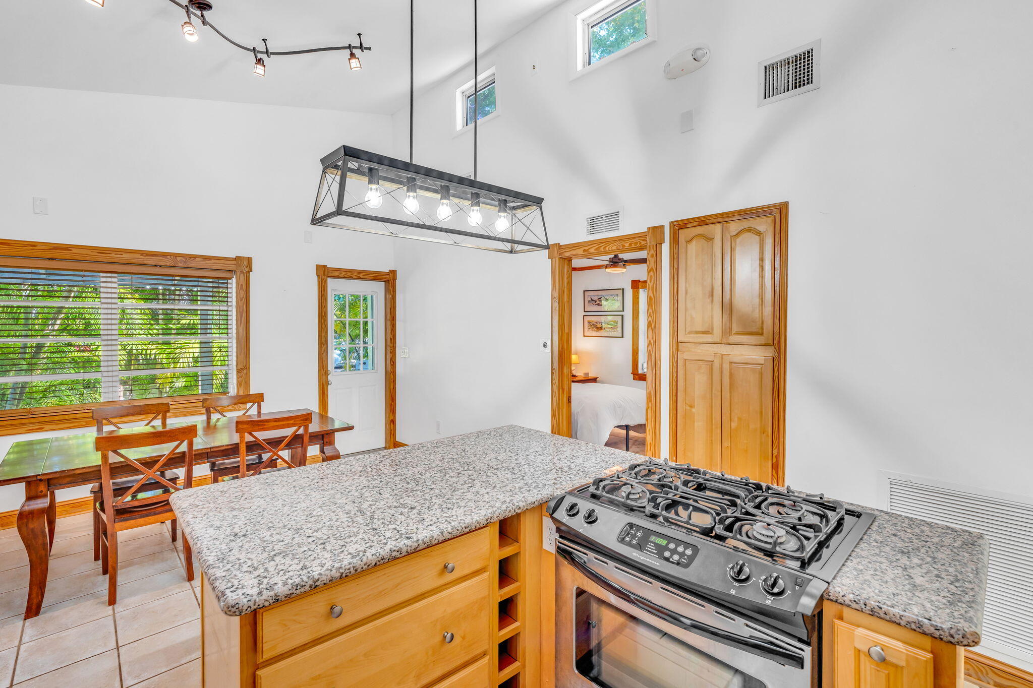 2524 Patterson Avenue Key West, FL 33040 - Photo 9 of 36 Kitchen and Dining