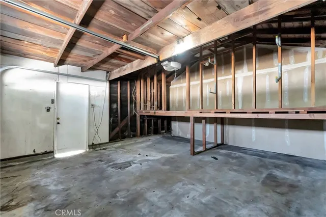 $1,100,000 | 1949 Chatwin Avenue, Long Beach, CA 90815