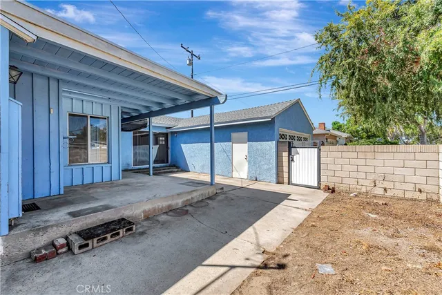 $1,100,000 | 1949 Chatwin Avenue, Long Beach, CA 90815