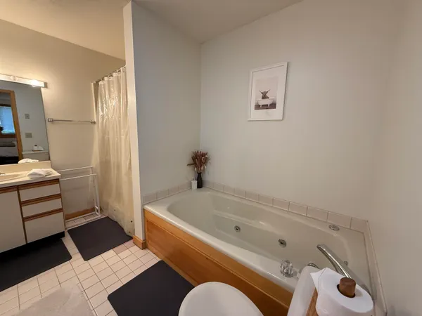 $437,000 | 29 1st Lane, Unit 17, Wilmington, VT 05363