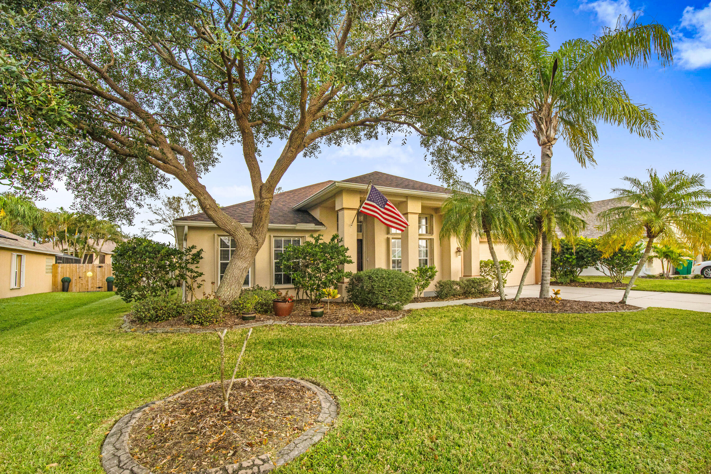 2795 Whistler Street Melbourne, FL 32904 - Photo 43 of 45 a front view of a house with a yard