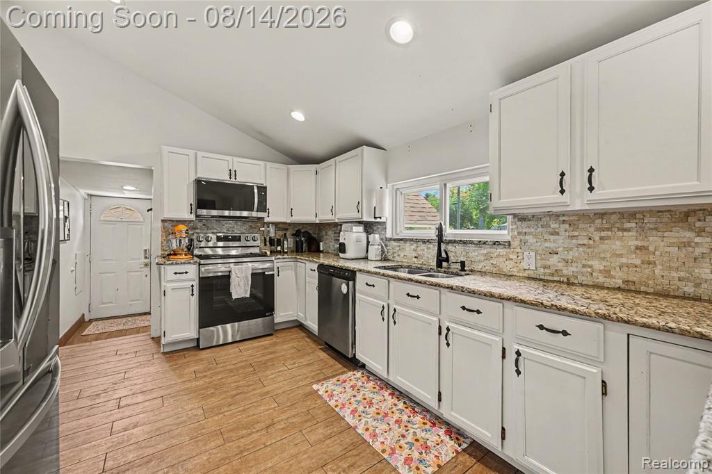 36951 Sibley Road New Boston, MI 48164 - Photo 10 of 26 Gallery Image 10