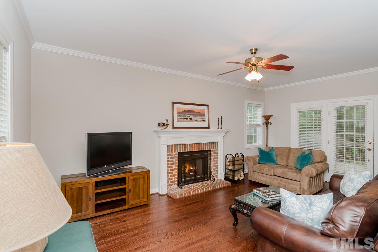 825 Cedar Downs Drive Raleigh, NC 27607 - Photo 5 of 19