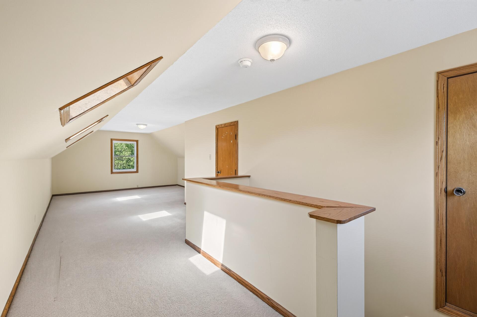 7146 Military Road Woodbury, MN 55129 - Photo 29 of 65 Gallery Image 29