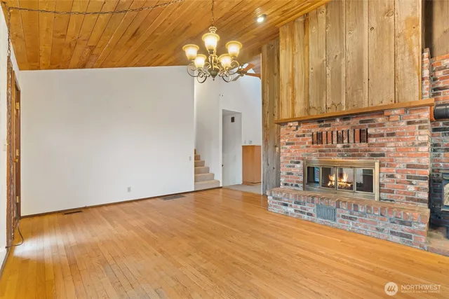 $750,000 | 409 Shanklin Road, Onalaska, WA 98570