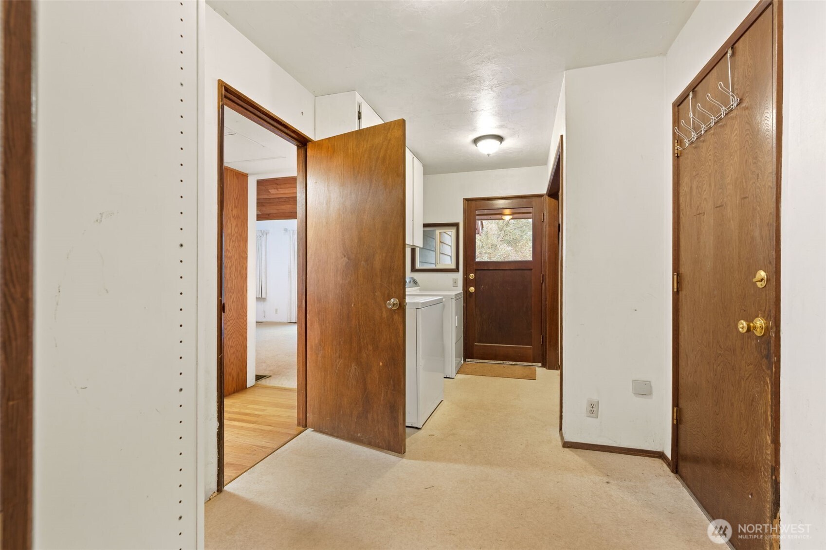 409 Shanklin Road Onalaska, WA 98570 - Photo 18 of 39