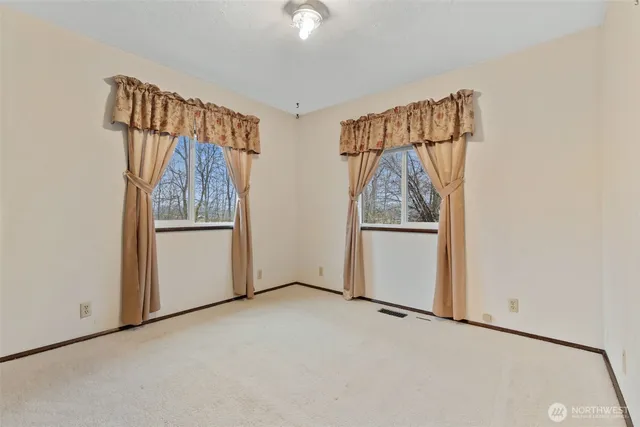 $750,000 | 409 Shanklin Road, Onalaska, WA 98570