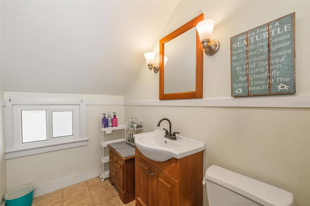 5936 Central Avenue New Port Richey, FL 34652 - Photo 37 of 95