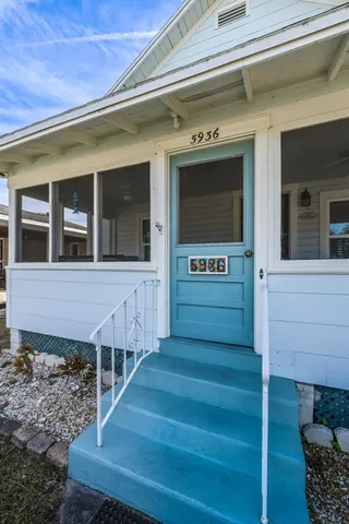 $349,950 | 5936 Central Avenue, New Port Richey, FL 34652