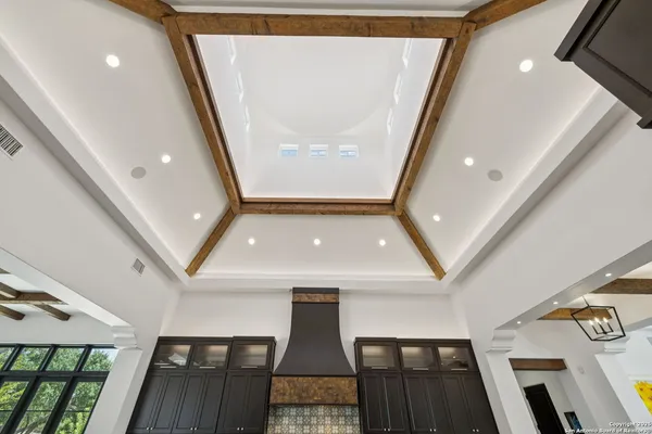 $16,900,000 | 27285 Toutant Beauregard Road, Boerne, TX 78006