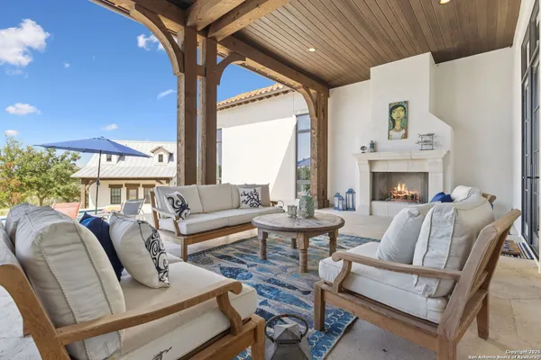 $16,900,000 | 27285 Toutant Beauregard Road, Boerne, TX 78006