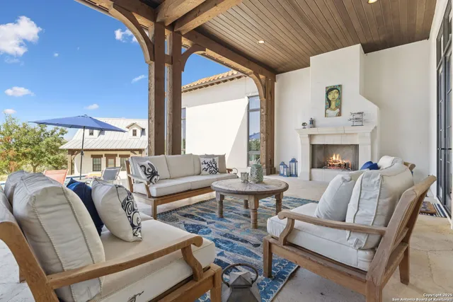 $17,100,000 | 27285 Toutant Beauregard Road, Boerne, TX 78006