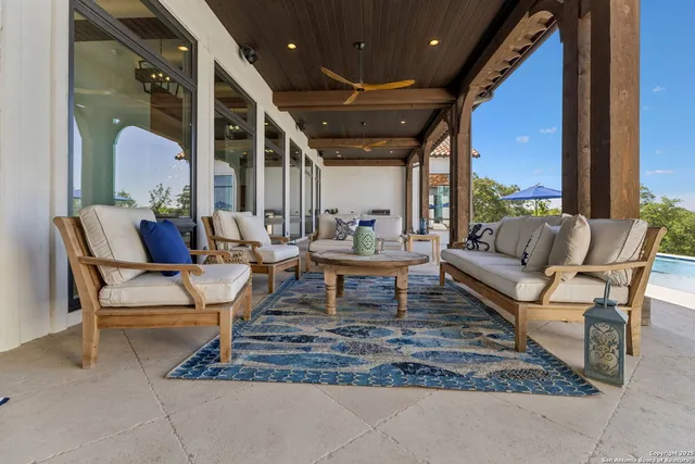 $17,100,000 | 27285 Toutant Beauregard Road, Boerne, TX 78006