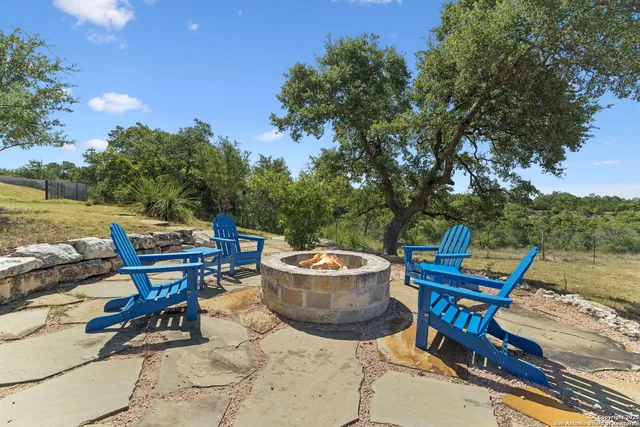 $17,100,000 | 27285 Toutant Beauregard Road, Boerne, TX 78006