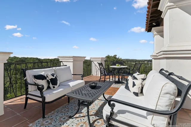 $17,100,000 | 27285 Toutant Beauregard Road, Boerne, TX 78006