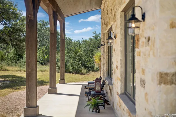 $16,900,000 | 27285 Toutant Beauregard Road, Boerne, TX 78006