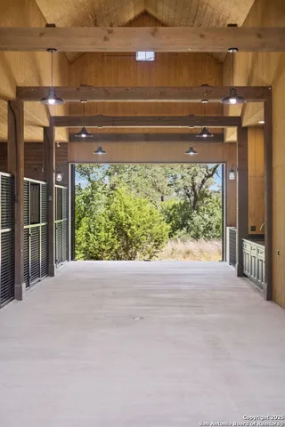 $17,100,000 | 27285 Toutant Beauregard Road, Boerne, TX 78006