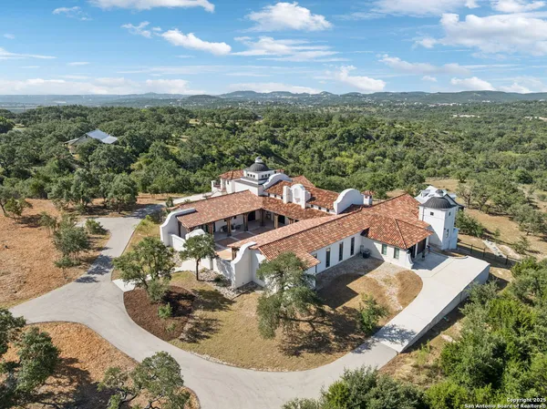 $16,900,000 | 27285 Toutant Beauregard Road, Boerne, TX 78006