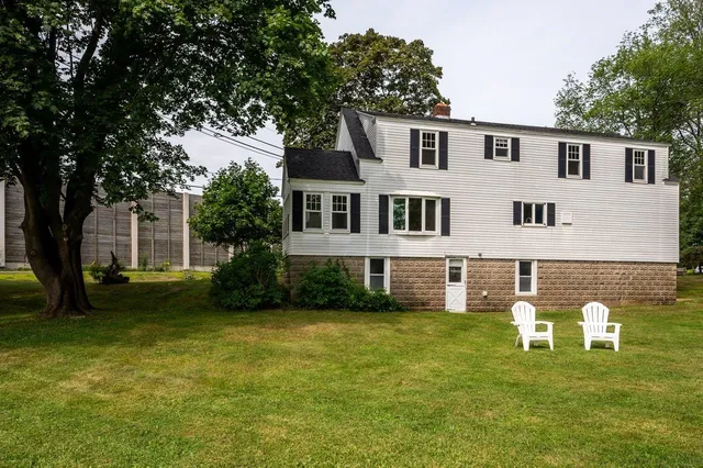 $770,000 | 354 Dover Point Road, Dover, NH 03820