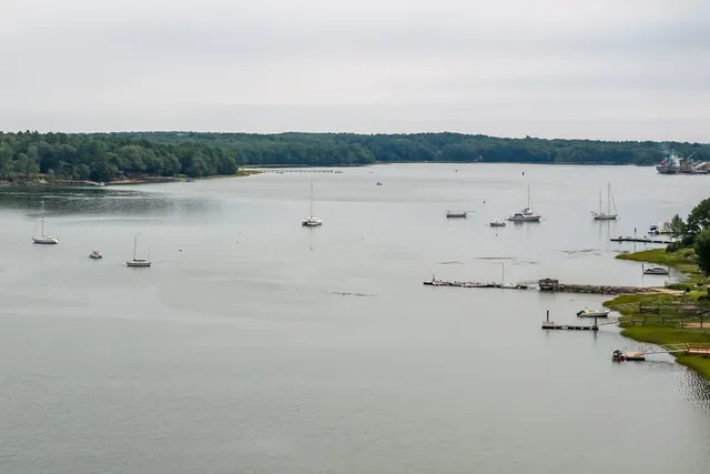 $770,000 | 354 Dover Point Road, Dover, NH 03820