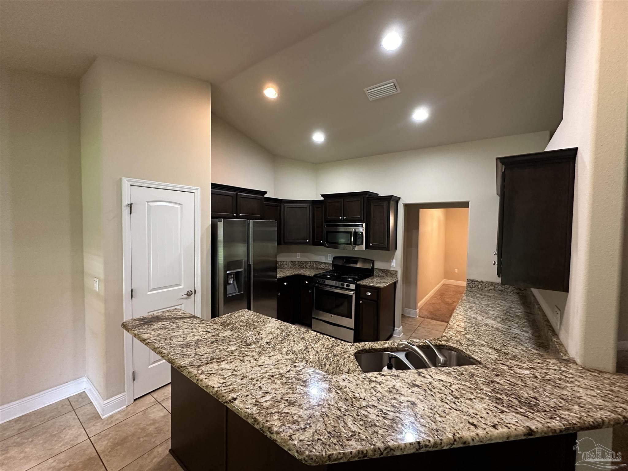 4700 Belvedere Circle Pace, FL 32571 - Photo 9 of 27