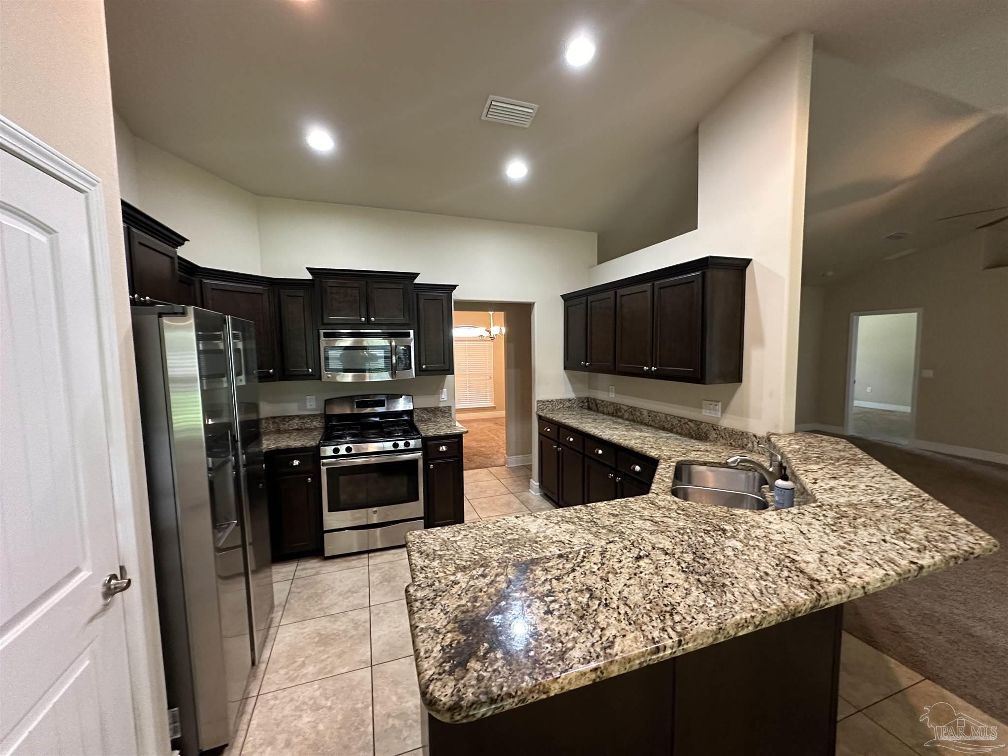 4700 Belvedere Circle Pace, FL 32571 - Photo 10 of 27