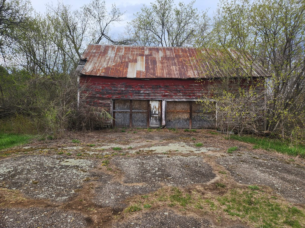 215 Dashnaw Road Peru, NY 12972 - Photo 3 of 3