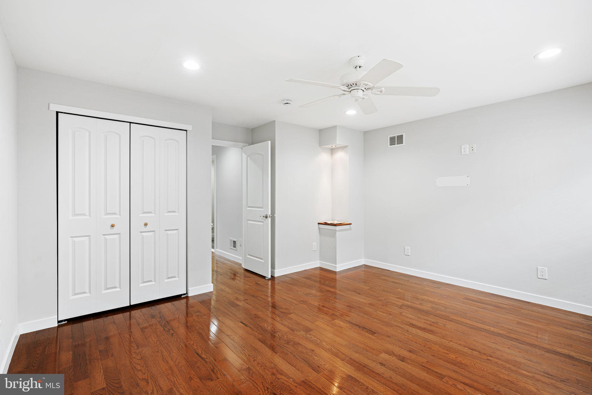 444 Poplar Street Philadelphia, PA 19123 - Photo 29 of 39