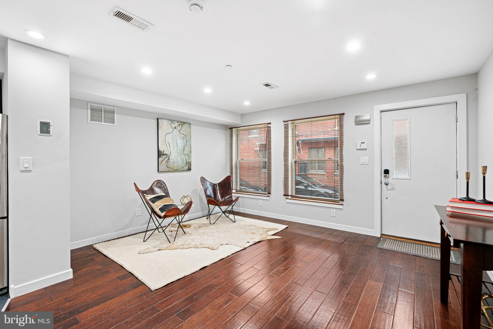 444 Poplar Street Philadelphia, PA 19123 - Photo 8 of 39