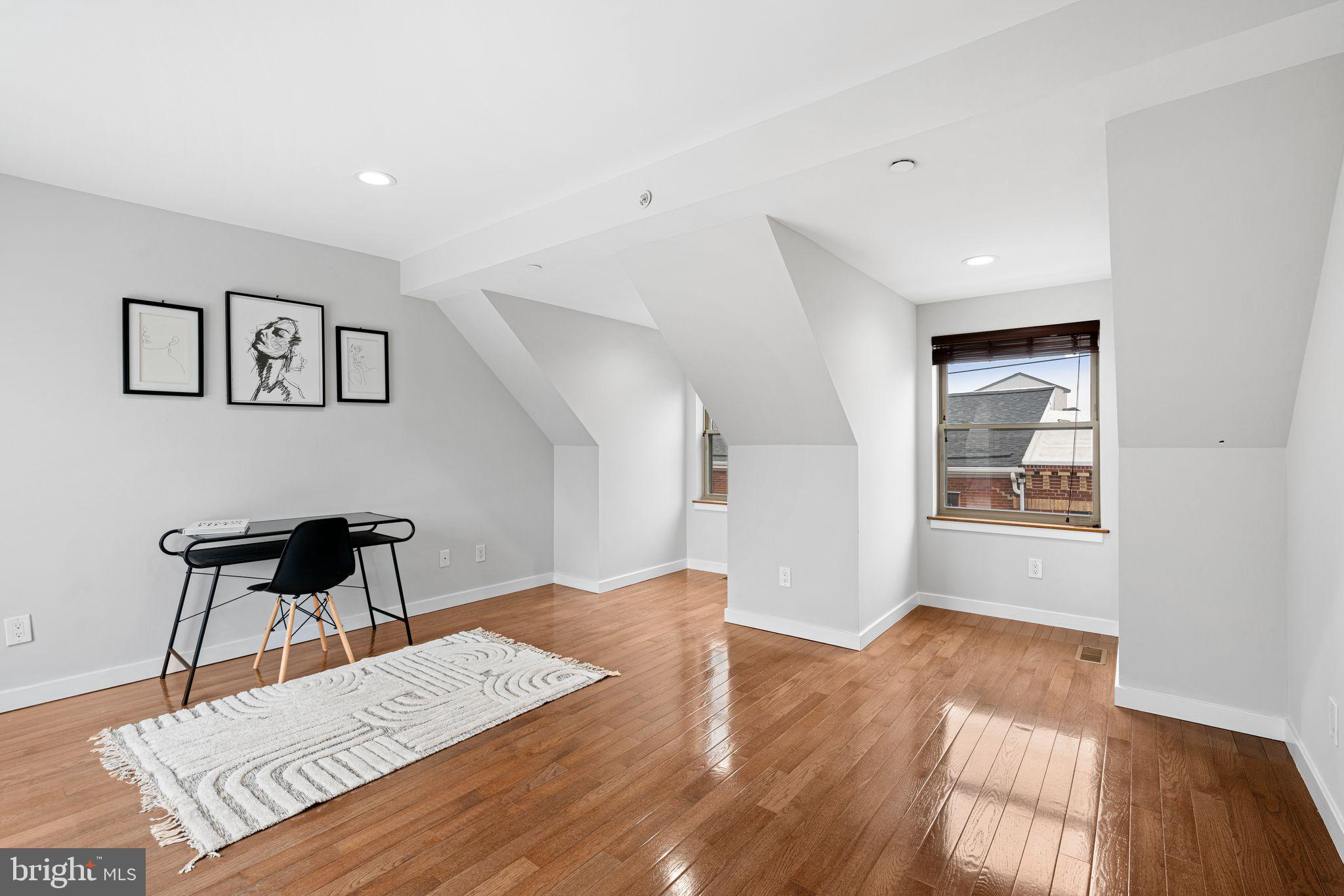 444 Poplar Street Philadelphia, PA 19123 - Photo 10 of 39