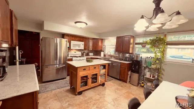 $229,000 | 13 Carolyn Street, Glen Carbon, IL 62034