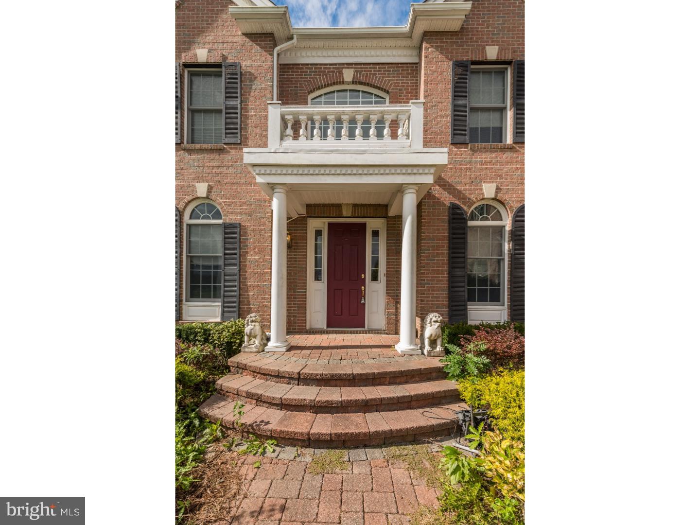5 Greens Court Cream Ridge, NJ 08514 - Photo 2 of 25