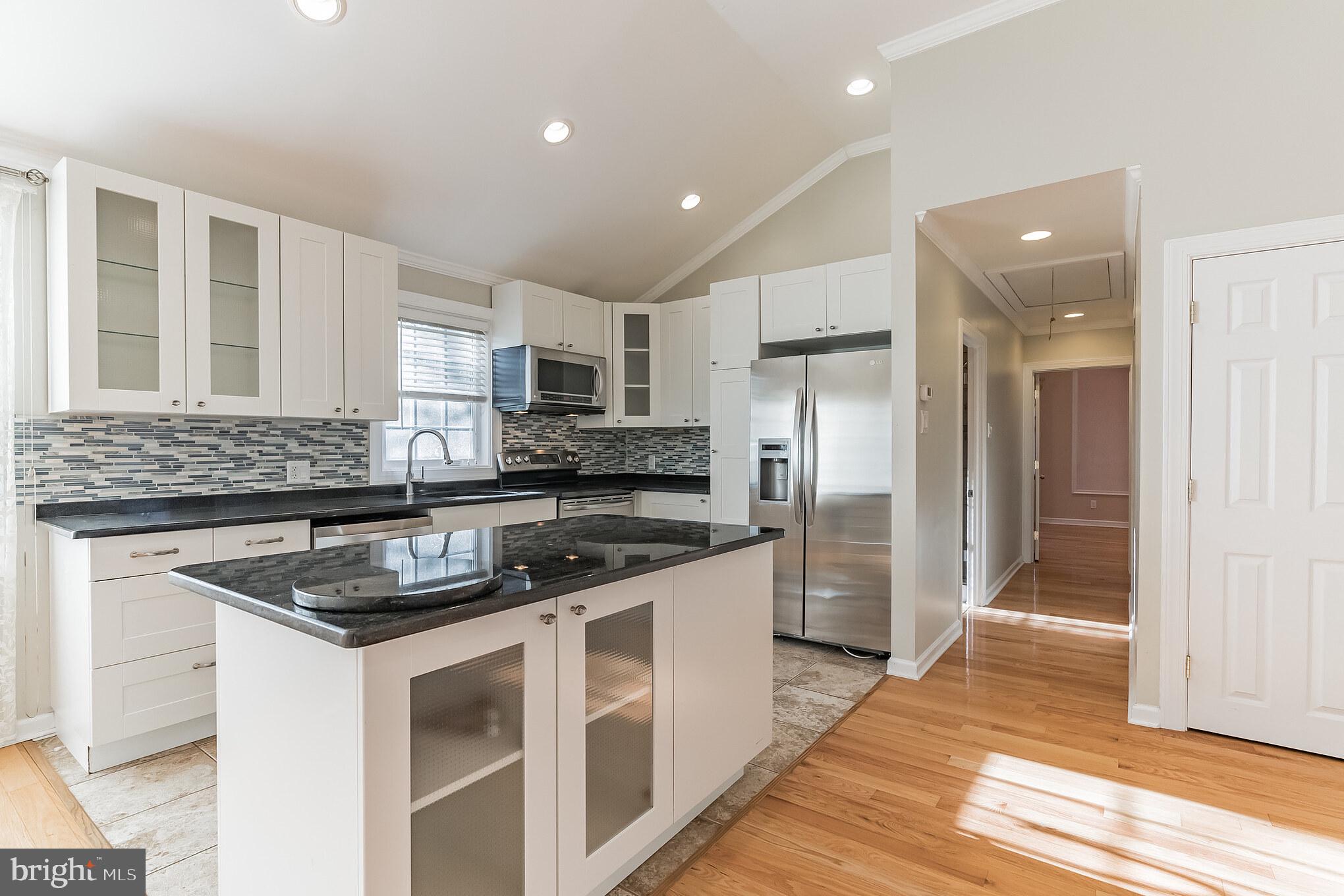 7 Elfreth Road Huntingdon Valley, PA 19006 - Photo 18 of 32 Gallery Image 18