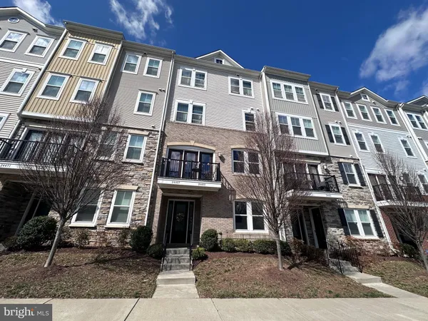 $535,000 | 24485 Amherst Forest Terrace, Aldie, VA 20105