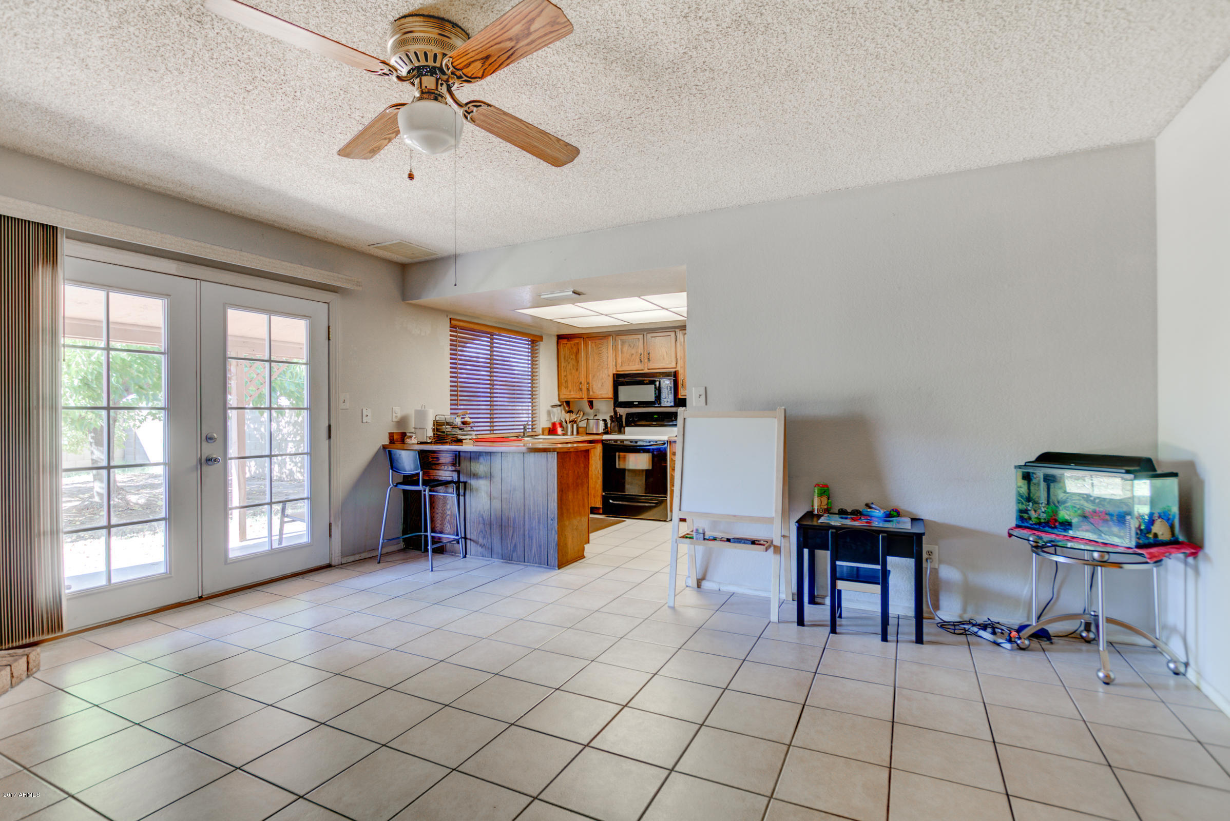 1706 East Apollo Road Phoenix, AZ 85042 - Photo 20 of 38 1706 E Apollo Rd-20